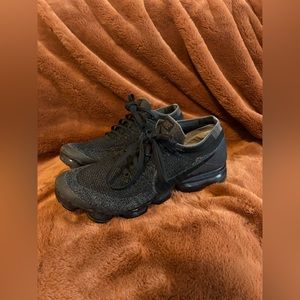 Nike Air Vapor Max FlyKnit Women’s size 8.5